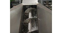 Plastic Waste Recycling Machines with Single Screw Squeezing Drying Machine - Screw Conveyor Delivers the Materials